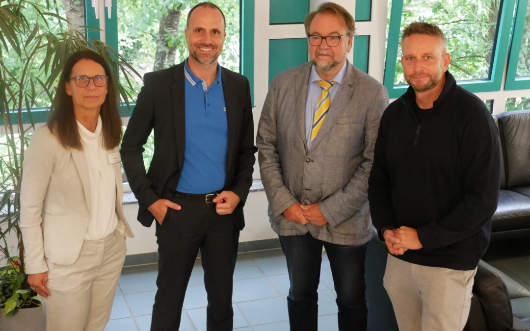 Clemens Hoch und Marko Boos zu Gast in der MEDIAN Klinik am Riedener Waldsee