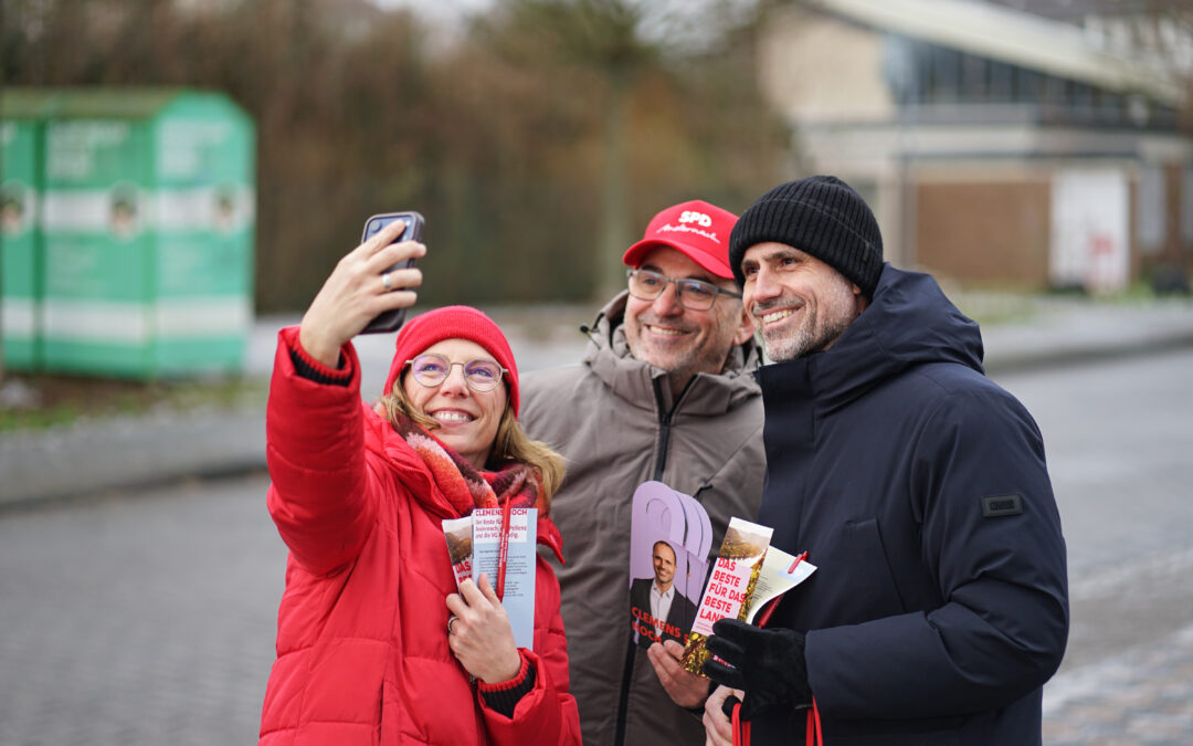 Prominente Unterstützung beim Haustürwahlkampf in Andernach